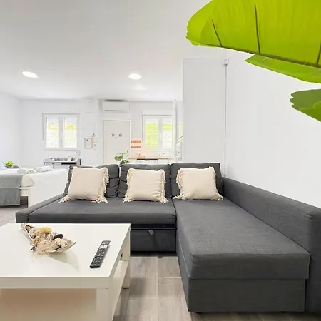 La Paloma B - En Apartment Malaga